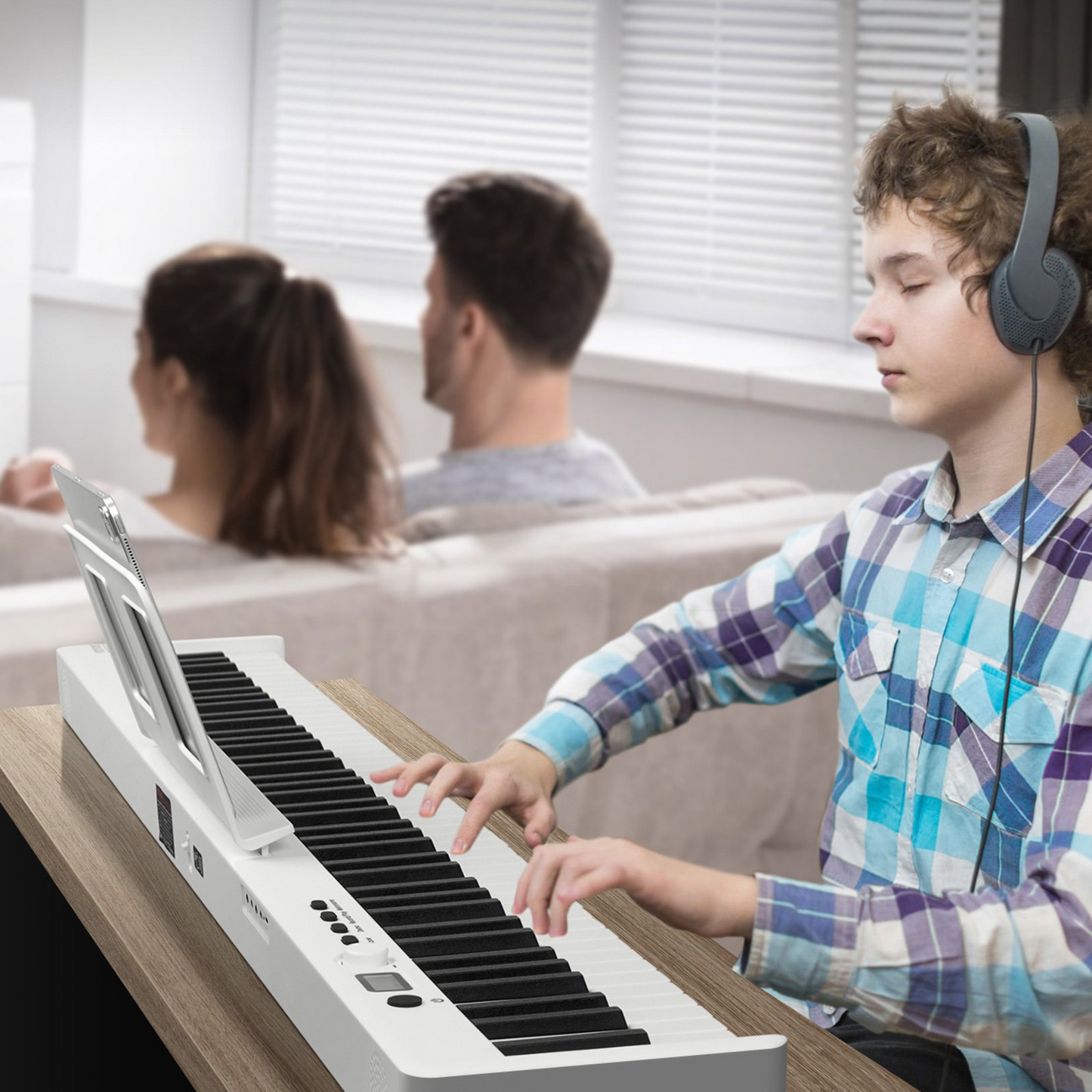 VEVOR 88 Key Folding Keyboard Piano Portable Foldable Piano Bluetooth MIDI White - Navarrete Furniture