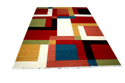 Modern Handmade Coral Rug - Colorful and Attractive Woolen Rug | Fybernots