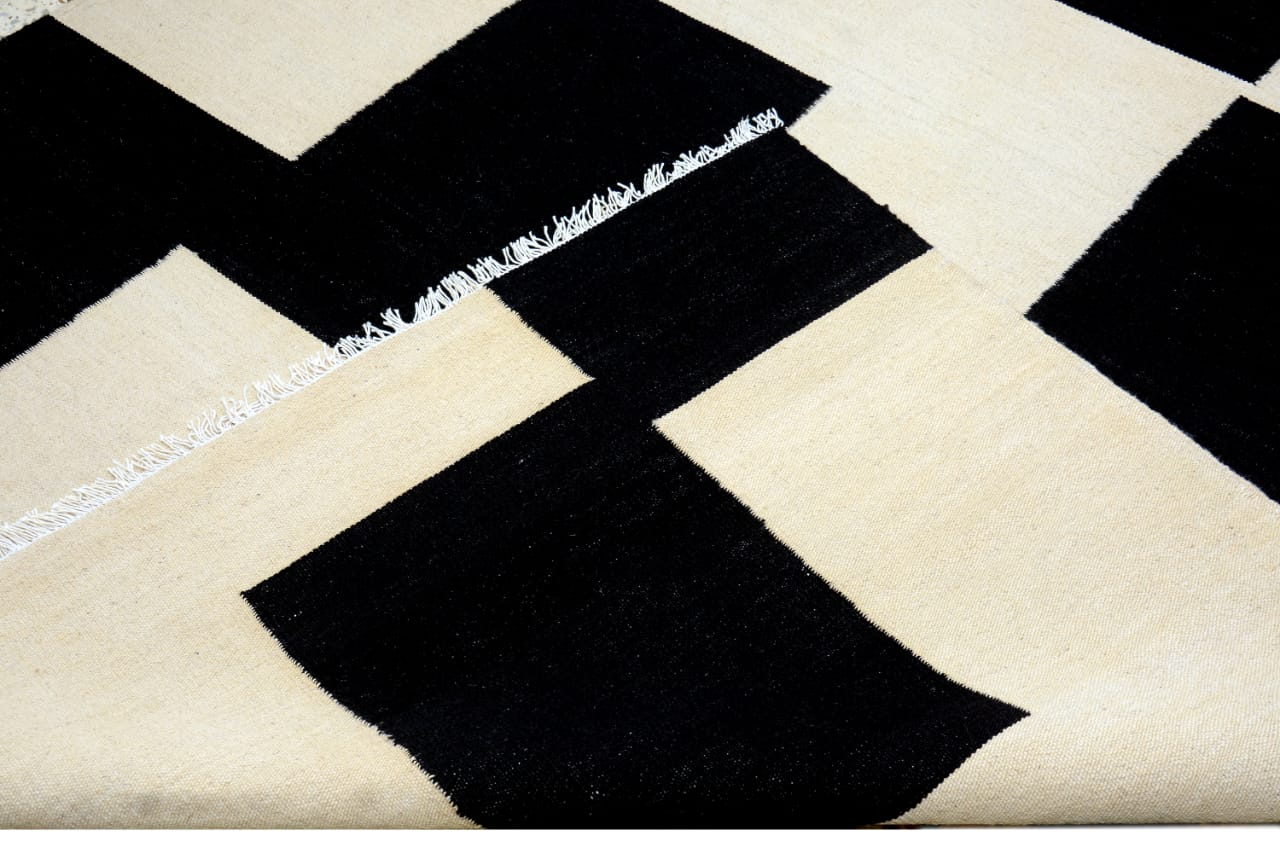 Handmade Black and White Rug Kilim - Stylish, Durable, and Unique | Fybernots