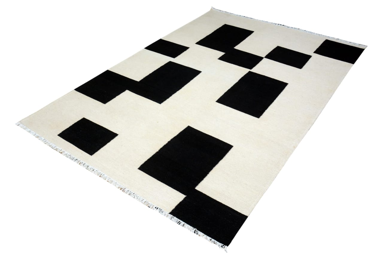 Handmade Black and White Rug Kilim - Stylish, Durable, and Unique | Fybernots