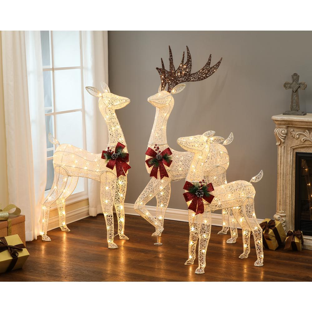 Set of 3 Deer Family Lighted LED Indoor Outdoor Holiday Decoration