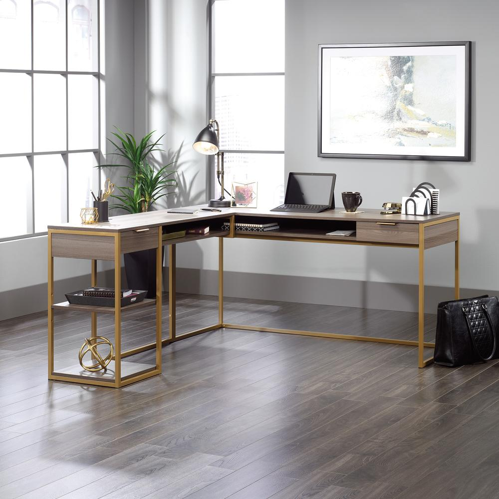 International Lux L-Desk