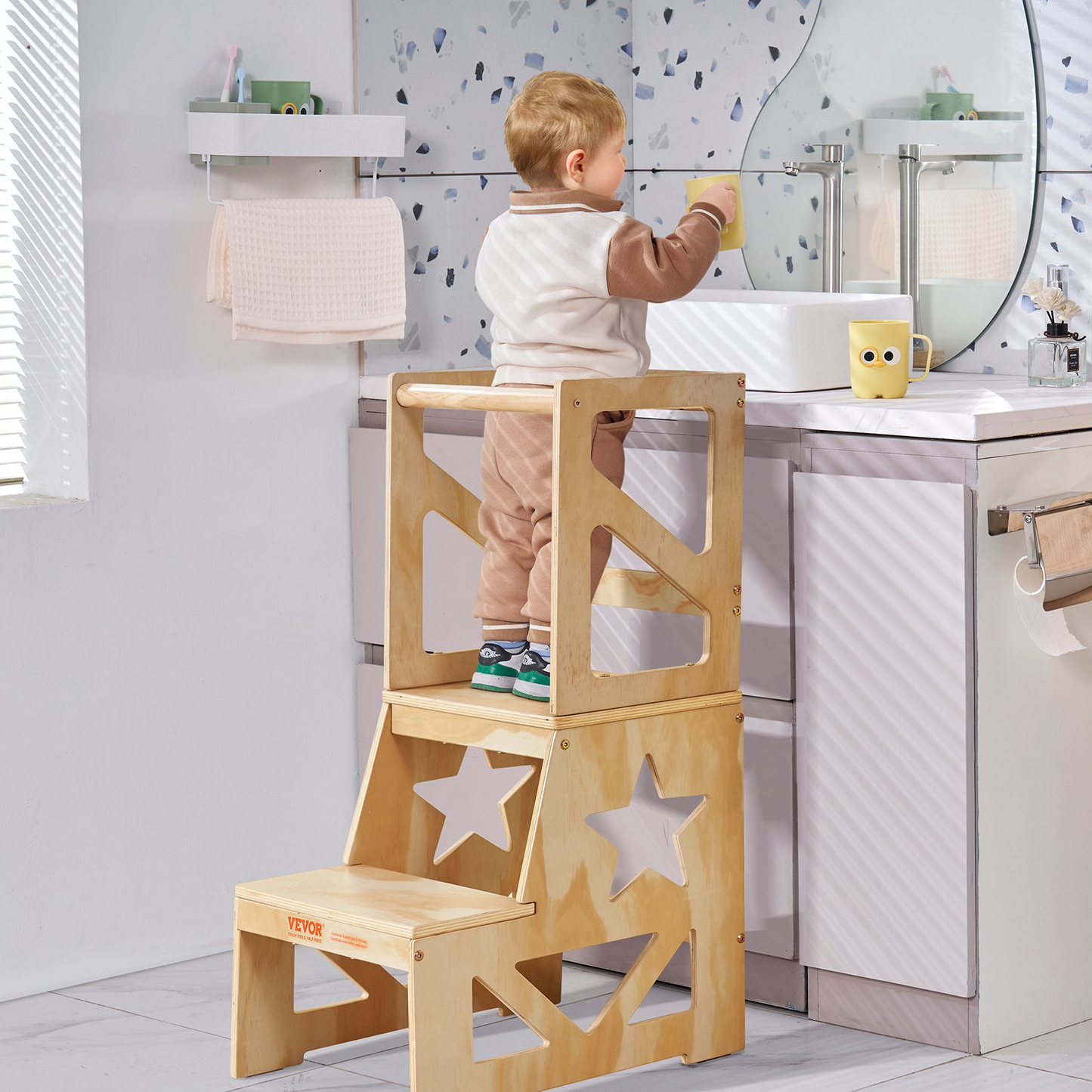 VEVOR Toddler Step Stool, Natural Pine Wood Kids Kitchen Stool Helper with Safety Rail, Standing Tower Learning Stool for Bedroom Bathroom Kitchen Counter, 150LBS Loading Capacity