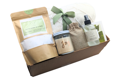 Unisex Cozy Gift Box - Look after your self or/and your loved one - this coming Holiday season